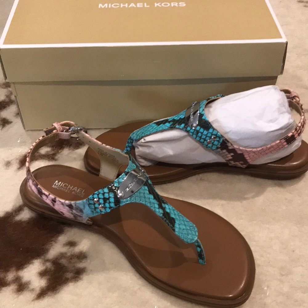 Michael Kors Sandal, 6.5. Brand New!